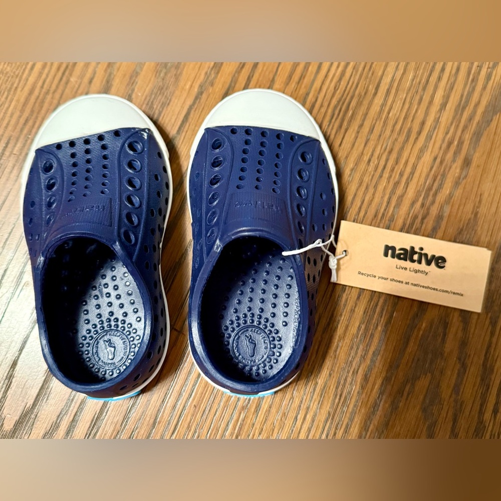 Native Baby Jefferson Slip-On Shoes NWT